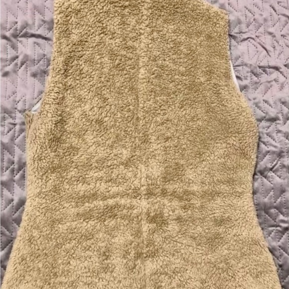 Patagónica Vest Size-M like new - Picture 3 of 4